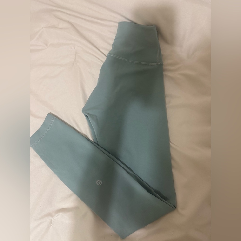 Lululemon High-Waisted Leggings – Size 0